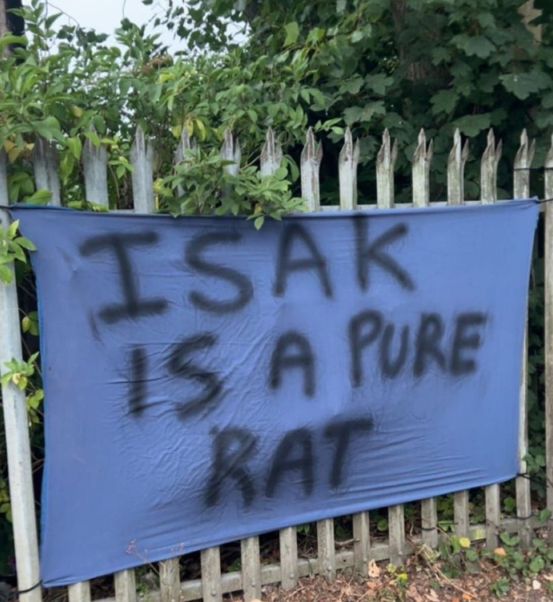 Alexander Isak training ground image